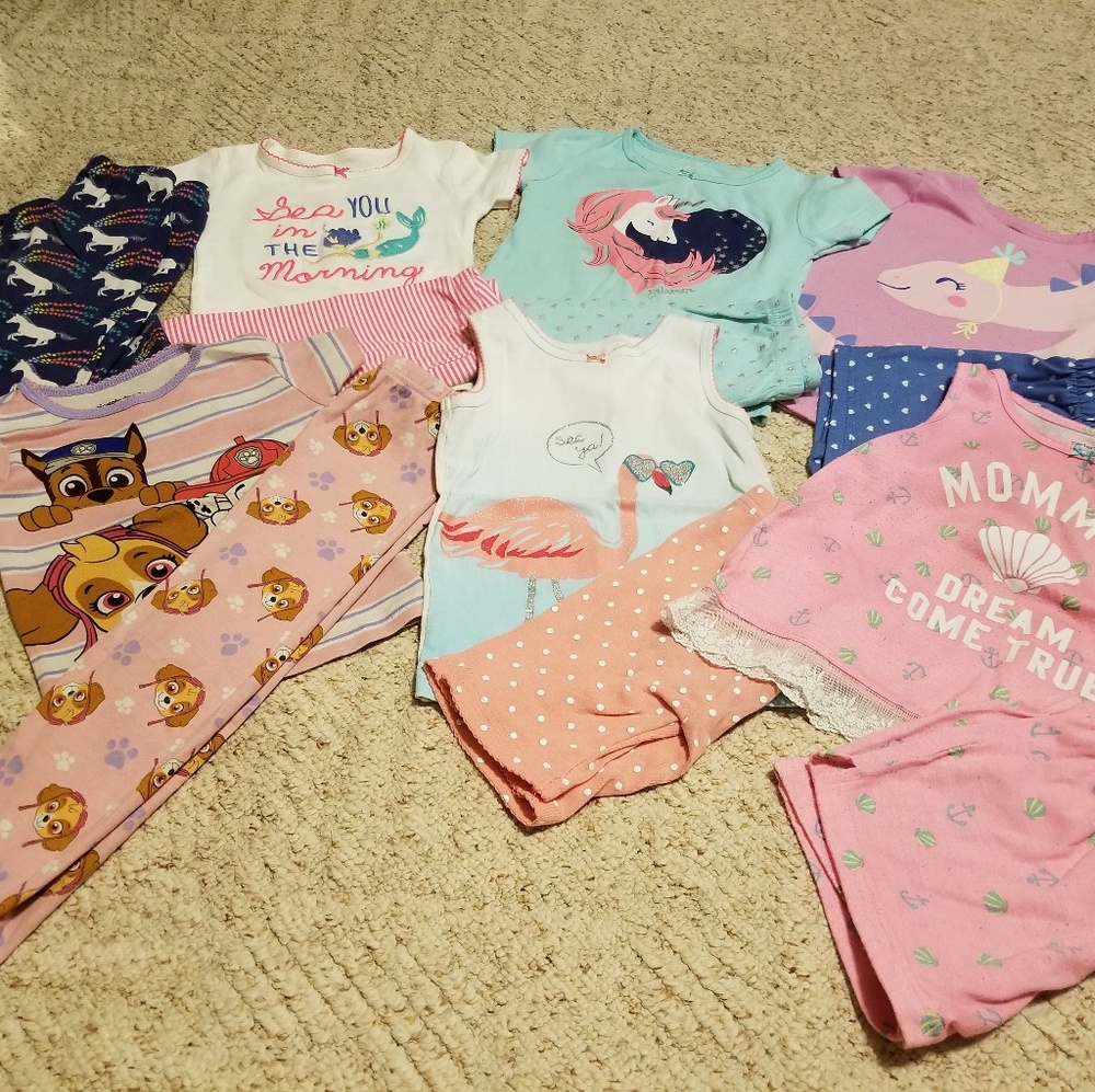 Girl's Size 4T Carter's Pajama Sets